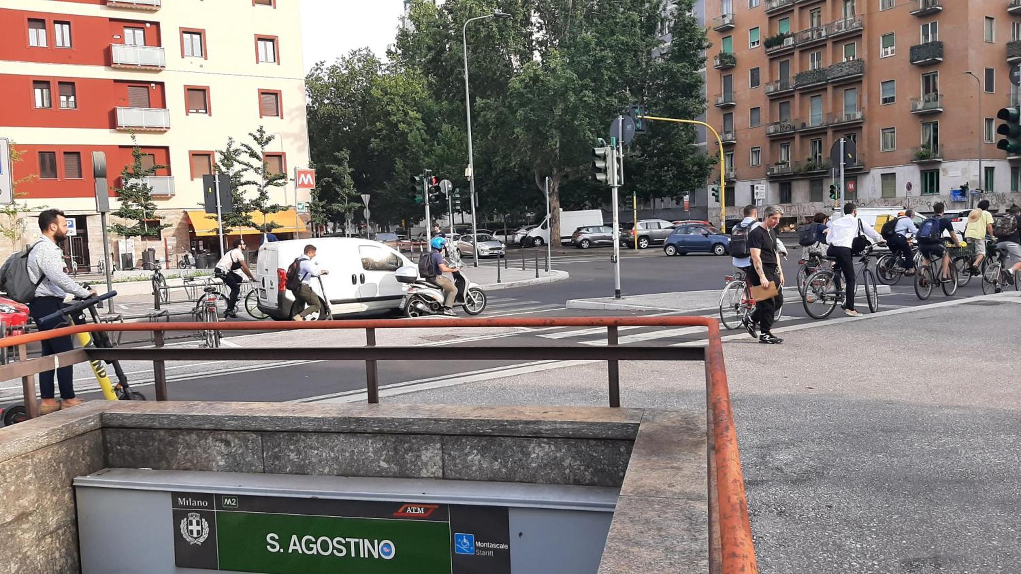 Uptoyou Milano Rom bilde